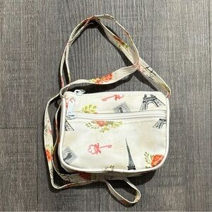 💞 Small Cream 3-Pocket Cross Body Purse with Parisian Eiffel Tower Pattern